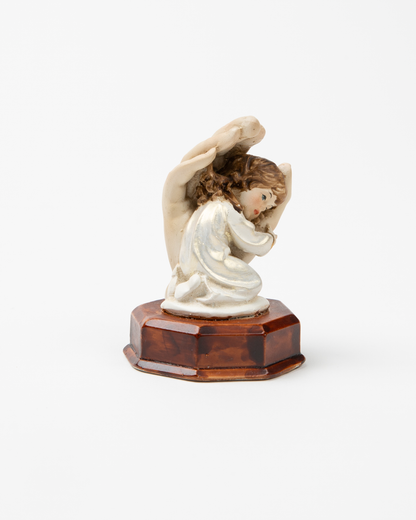 Mano de Dios con angelito