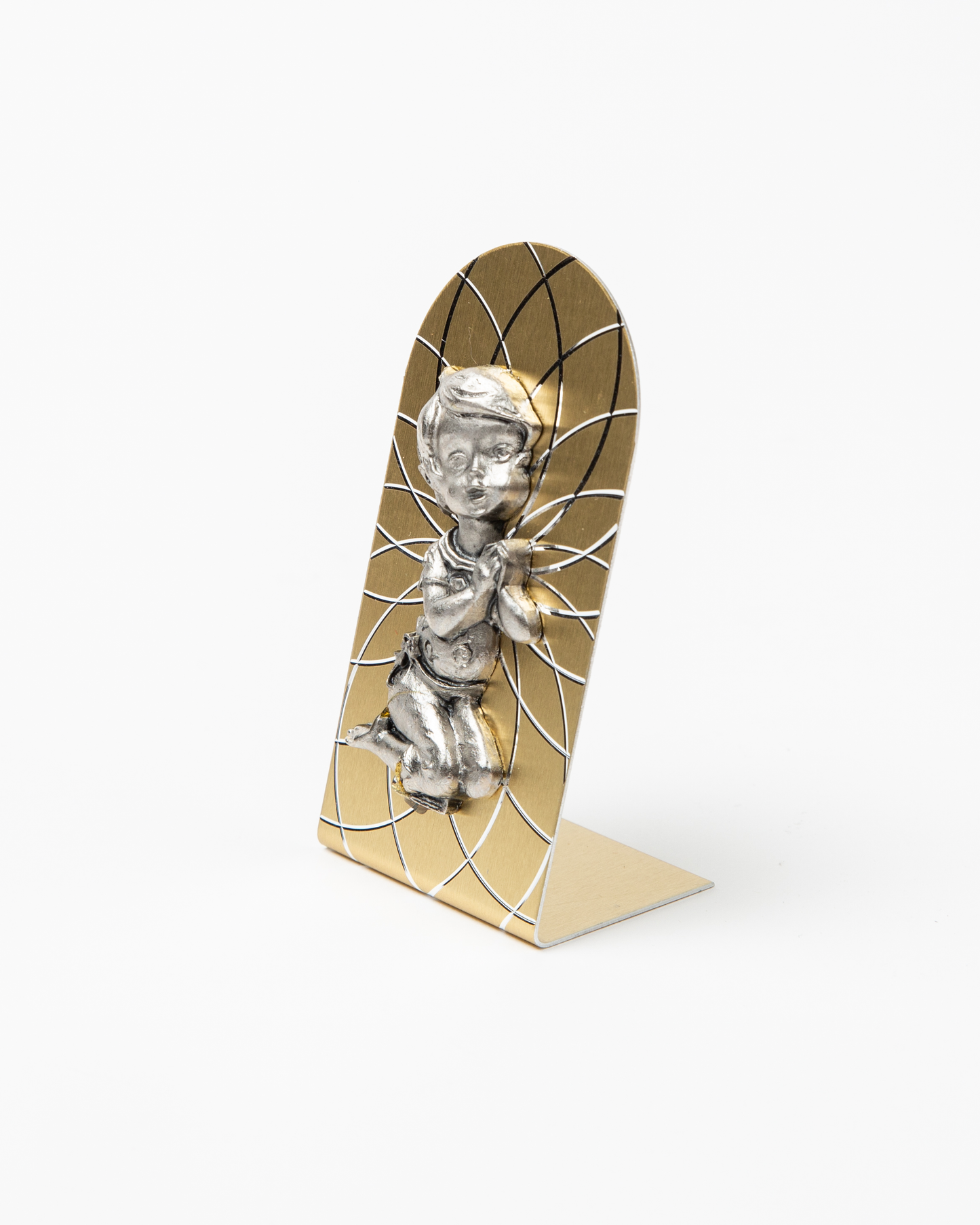 Figura metálica niñita y niñito